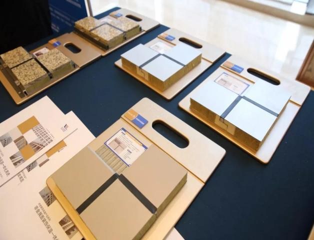 Μεγέθη της επιτροπής Joaboa αργίλιο-τύπων