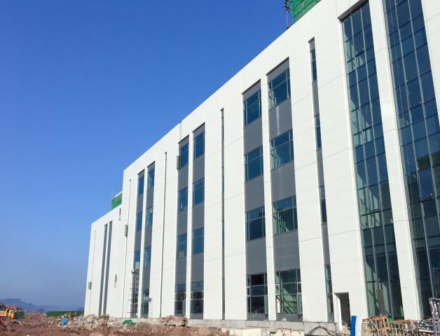 Fluorocarbon & νανο καλυμμένη επίστρωμα επιφάνεια σπειρών αργιλίου διακοσμητική